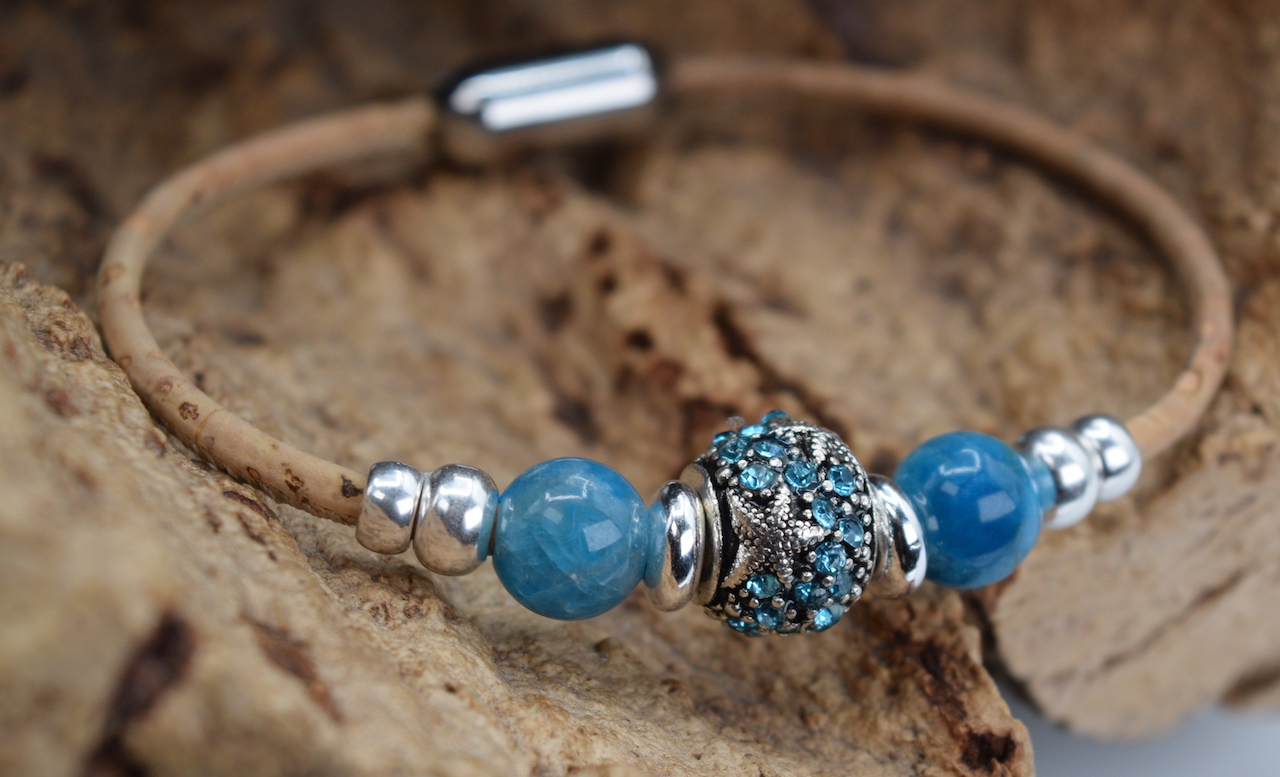 Blue-Green Rhinestone Starfish Bracelet - Image 4